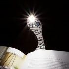 Lampka zakładka do książki na baterie mumia Thinking Gifts